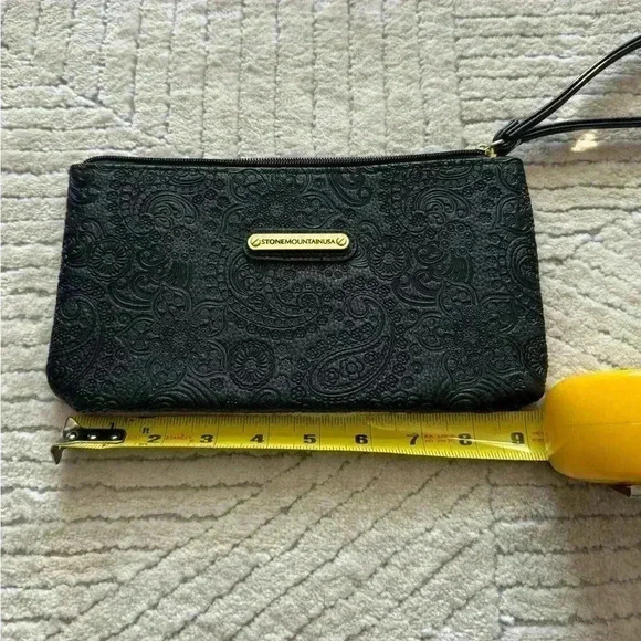 stone mountain Embossed Paisley Wristlet - Picture 6 of 7